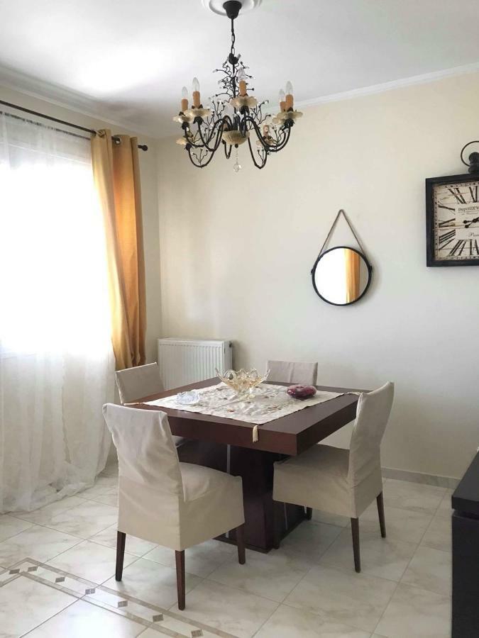 Amazing House In Kiato Near The Beach Екстериор снимка